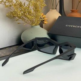 Picture of Givenchy Sunglasses _SKUfw44597280fw